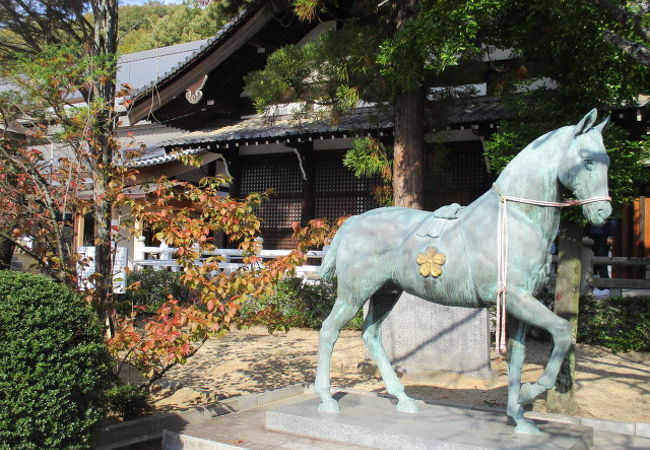 大きい神社です