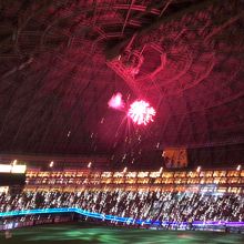 試合終了後の花火