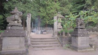 お線香もってお参り