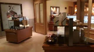 ペニンシュラホテルのカフェ＆レストラン