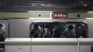 日曜日は座って移動