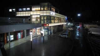 新しくて快適なサービスエリア