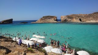 ブルーラグーンへは朝一で