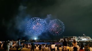 みなとこうべ海上花火大会