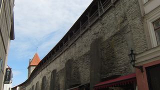 ムーリヴァヘ通りの城壁