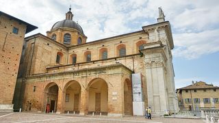 ドゥオーモ (ウルビーノ)