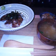 りゅうきゅう丼