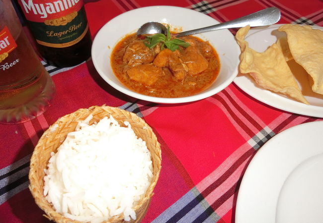 昼食で訪れました。日本人に合う味付けでした。