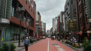 道路がオレンジなんです