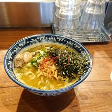 牡蠣のラーメン