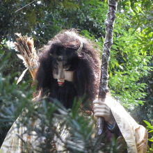 「神武天皇」は髪がボサボサな人にしか見えなかった