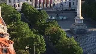 初代ブラジル国王ペドロ４世の像