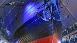 甲板や内部の見学ができます