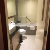 バスルームと別でシャワールームも付いていました。