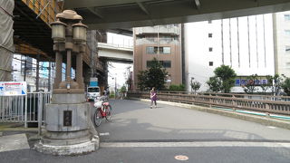 歴史が息づく橋