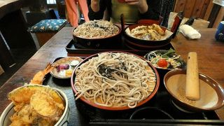 そば処恋路亭の昼食　三島市佐野体験農園 秋野菜に向けた土造り