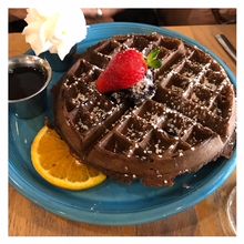 マンスリーメニューのワッフル