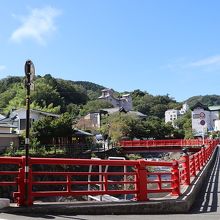 渡月橋とその奥の虎渓橋
