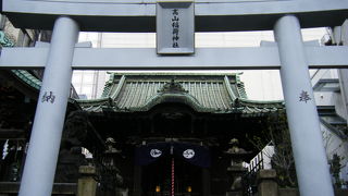 東京湾を行き来する船の目印