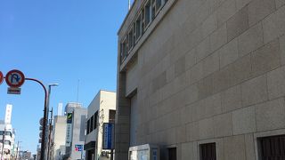 博物館に見えた