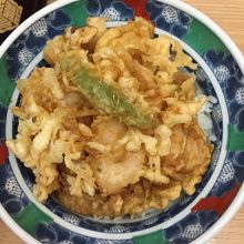 小エビのかき揚げ丼