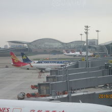 ターミナル２が見えます。