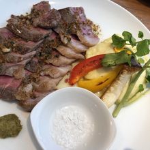 アンガスサーロインステーキ