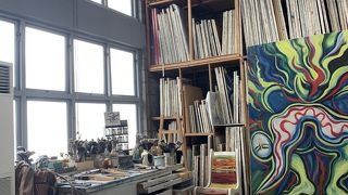 アトリエ兼住居！爆発してます！