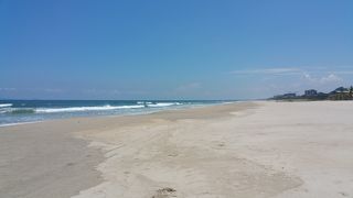 白い砂浜キレイ過ぎ