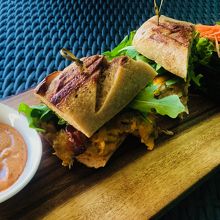 ターキーのパニーニ(15$)