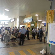 航空祭時は　大混雑