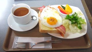 函館のパン屋と言えば昔からここ！　～　キングベーク本店