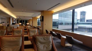 サクララウンジ