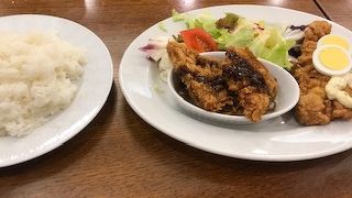 平日のランチ時は賑わっています