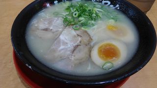 「博多めん街道」の中にある長浜ラーメンのお店