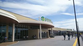 まるっきり新しいサービスエリアです！(^_^ゞ