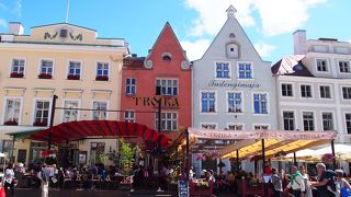 カラフルな建物