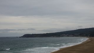 鳴砂で有名ですが （大須賀海岸）