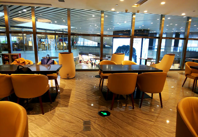 プレミアムラウンジ 広州白雲国際空港 クチコミ アクセス 営業時間 広州 フォートラベル