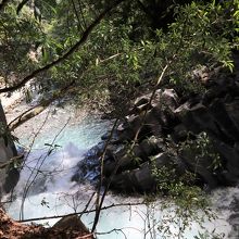 出合滝近く、大滝が落ちていくところ