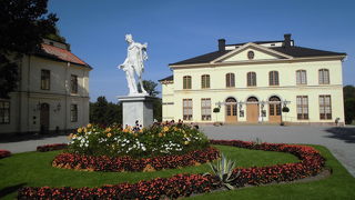 由緒ある可愛い劇場