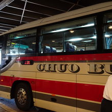 ＪＡＬ出口からすぐで便利です。