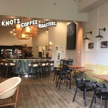 いろいろな席があるのも魅力。