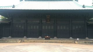 大きな建物でした