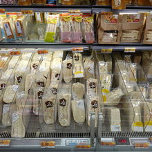 サンドイッチ（2-5ユーロほど）テルミニ駅地下１階のスーパー