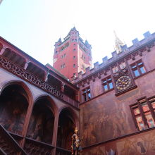 中庭も見学できます