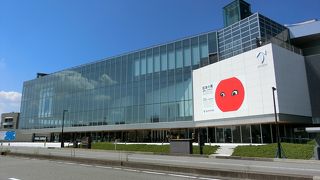 富山県美術館