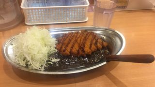 ロースカツカレー中盛！