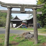 小さな神社