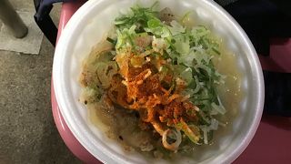 モツ煮は どこのお店でも ありそう。